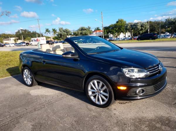 2013 VOLKSWAGEN EOS CONVERTIBLE ONE OWNER ($1000 DOWN WE FINANCE ALL) for sale in Pompano Beach, FL – photo 4