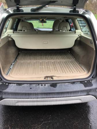 2011 Volvo XC70 12000 obo for sale in Stoystown, PA – photo 3
