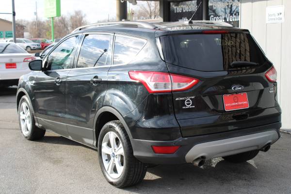 2015 Ford Escape SE AWD 4dr SUV Black, Only 80k, Ready for Winter -... for sale in Omaha, IA – photo 7