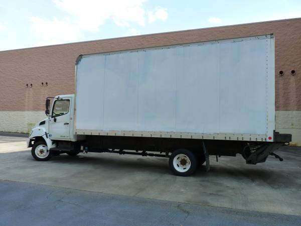 2010 HINO Toyota 185 Box Truck Turbo Diesel Liftgate LOW MILES for sale in Roswell, GA – photo 10