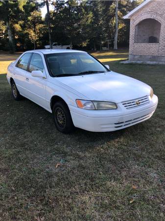 1997 Toyota Camry LE! 178k miles! 1800$! for sale in Lawrenceville, GA – photo 3