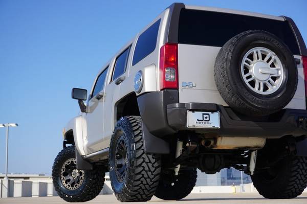 2008 HUMMER H3 Lifted 4WD SUV Custom Wheels Look Inside - cars for sale in Austin, TX – photo 13