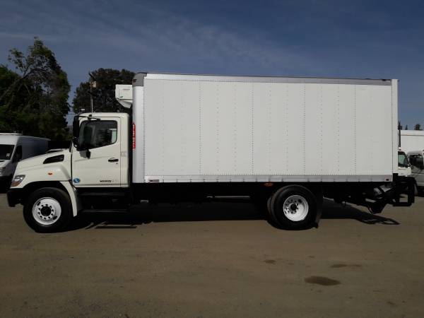 2011 HINO 268 FEEFER/REFRIGERATED TRUCK WITH LIFTGATE-NON CDL - cars for sale in San Jose, CA – photo 2