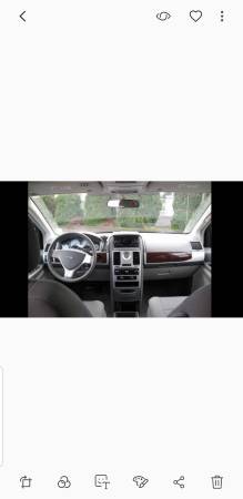 Chrysler Town & country 2010 for sale in Brooklyn, NY – photo 6