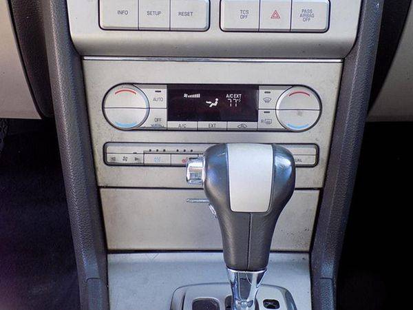 2008 Lincoln MKZ Base AWD 4dr Sedan for sale in Chelsea, MI – photo 15