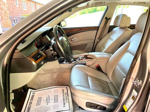 2008 BMW-SHOWROOM CONDITION! LOADED WITH LEATHER! 528i-LOW for sale in Knoxville, TN – photo 15