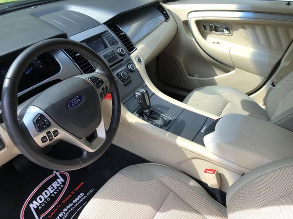 2016 Ford Taurus SEL for sale in Tyngsboro, MA – photo 16