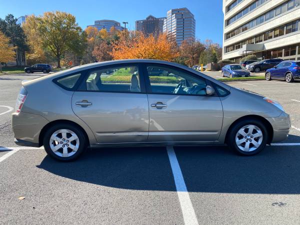 TOYOTA PRIUS ONE OWNER NO ACCIDENTS!! - cars & trucks - by owner -... for sale in Mc Lean, District Of Columbia – photo 6
