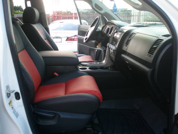 2011 TOYOTA TUNDRA - cars & trucks - by dealer - vehicle automotive... for sale in Miami, FL – photo 9