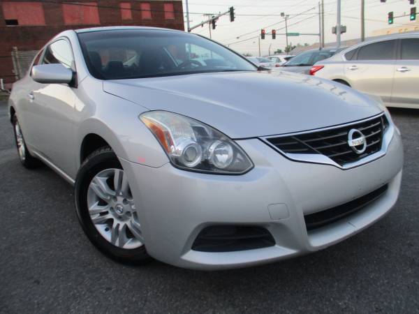 2013 Nissan Altima CPE Steal Deal/Low Miles & Clean Title - cars for sale in Roanoke, VA – photo 3