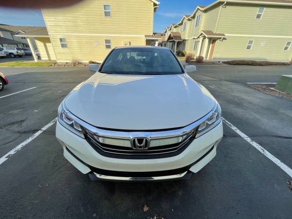 2016 Honda Accord EX-L - cars & trucks - by owner - vehicle... for sale in Redmond, OR – photo 2