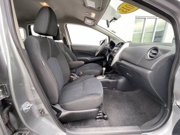 2015 Nissan Versa Note SV hatchback Gray - - by dealer for sale in Goldsboro, NC – photo 22