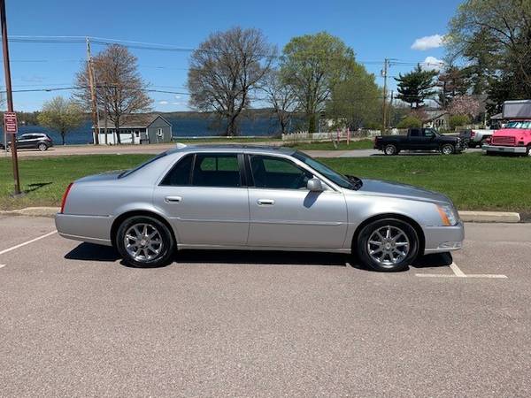 2010 Cadillac Deville DTS Luxury with 50K Miles! for sale in Colchester, VT – photo 3