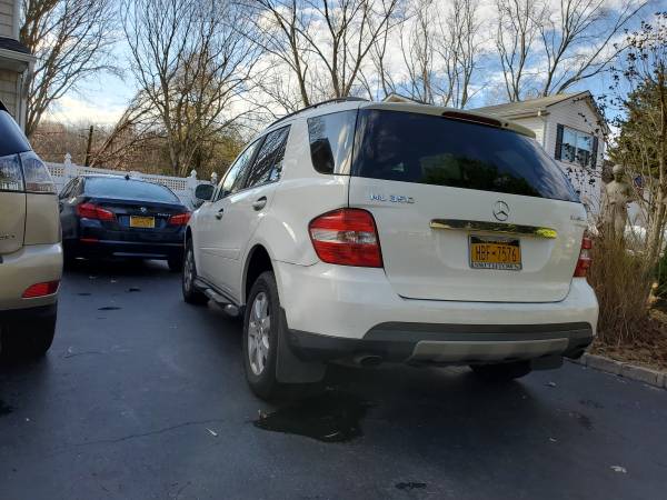 2006 Mercedes ML 350 4Matic - cars & trucks - by owner - vehicle... for sale in Smithtown, NY – photo 2