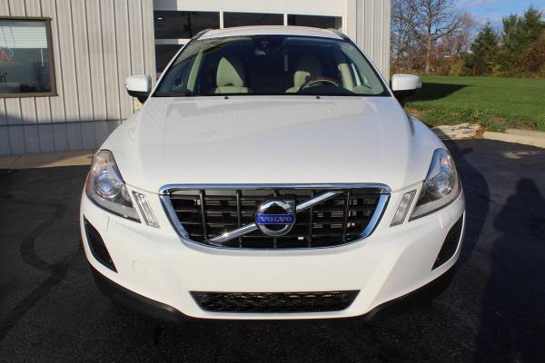 2013 Volvo XC60 T6 - cars & trucks - by dealer - vehicle automotive... for sale in REYNOLDSBURG, OH – photo 2