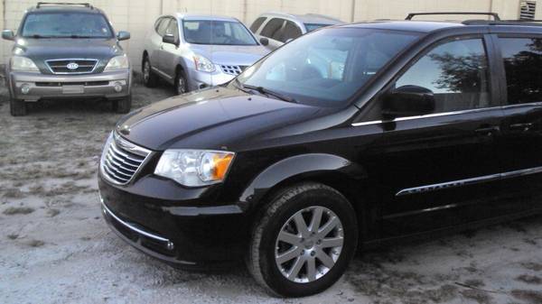 2015 Chrysler Town & Country Touring W/DVD - cars & trucks - by... for sale in Jacksonville, FL – photo 8