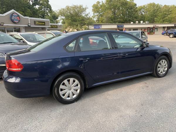 2013 VOLKSWAGEN PASSAT // Keyless Entry // CD/MP3 // Alloy Wheels -... for sale in Analomink, PA – photo 4