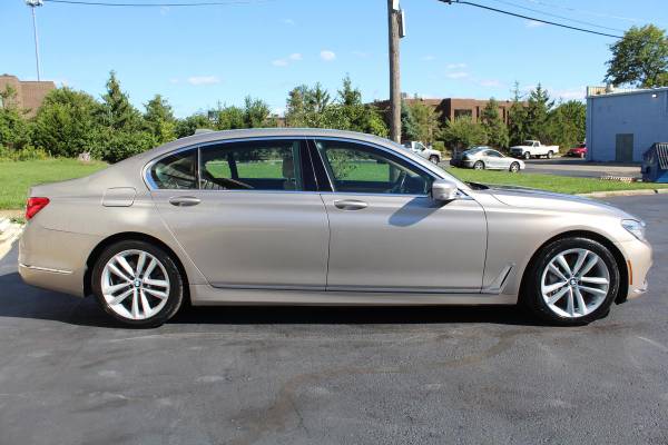2016 BMW 750i xDrive - cars & trucks - by dealer - vehicle... for sale in REYNOLDSBURG, OH – photo 4