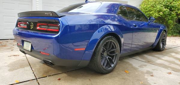 2018 Dodge Challenger Hellcat SRT Widebody Like New - cars & trucks... for sale in South Bend, IN – photo 4