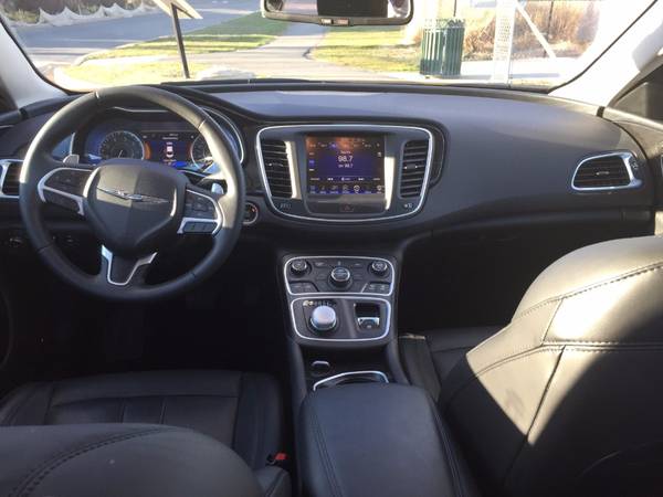 2015 Chrysler 200 C - - by dealer - vehicle automotive for sale in Larchmont, NY – photo 12