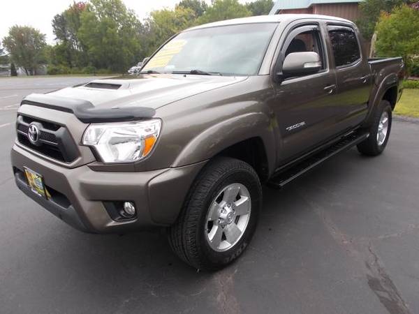 2015 Toyota Tacoma 4WD DOUBLE CAB V6 TRD SPORT - cars & trucks - by... for sale in Cohoes, AK – photo 2