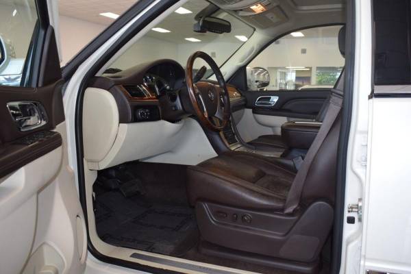 2014 Cadillac Escalade ESV Platinum AWD 4dr SUV 100s of Vehicles for sale in Sacramento , CA – photo 16