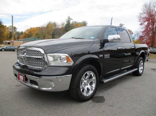 2017 Ram 1500 4x4 4WD Truck Dodge Laramie Fully Loaded! Crew Cab for sale in Brentwood, NY – photo 9