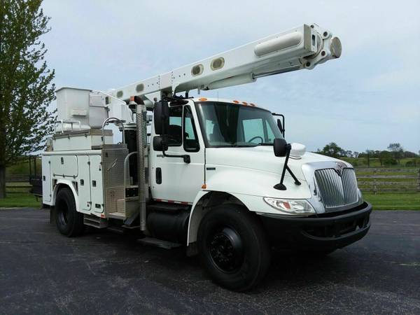50' 2008 International 4300 Altec Bucket Truck Diesel Material... for sale in Gilberts, WI – photo 18