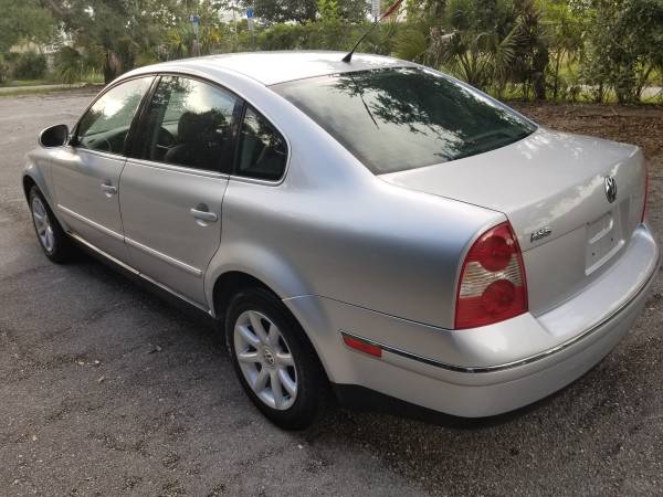2004 VOLKSWAGEN PASSAT 4CYL for sale in Fort Myers, FL – photo 5