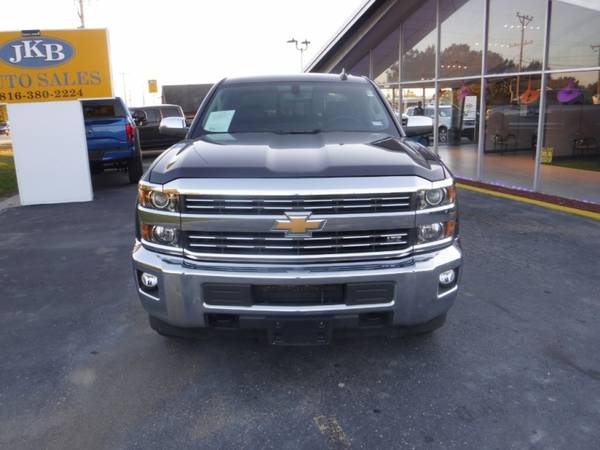 2016 Chevrolet Silverado 2500 HD Crew Cab LTZ Over 180 Vehicles for sale in Lees Summit, MO – photo 15