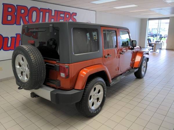 2014 Jeep Wrangler 4WD 4D Sport Utility/SUV Unlimited Sahara for sale in Dubuque, IA – photo 14