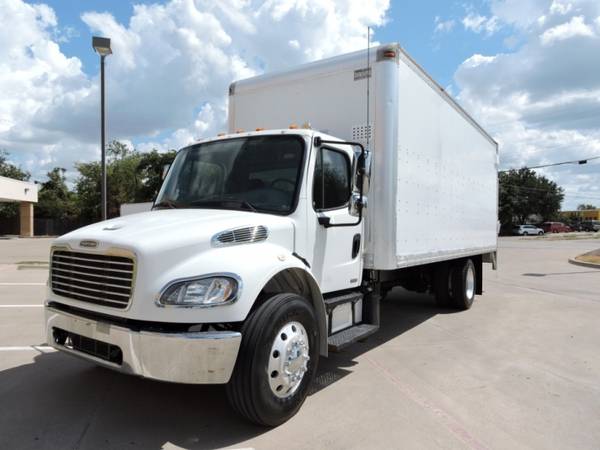 2011 FREIGHTLINER M2 22 FOOT BOX TRUCK with for sale in Grand Prairie, TX – photo 6