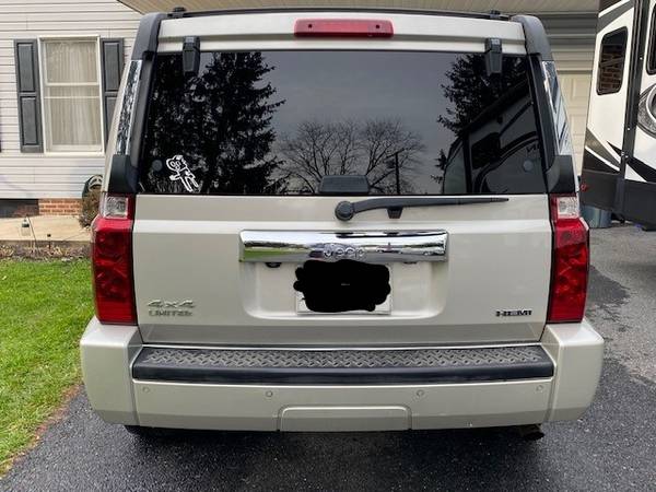 2007 Jeep Commander 4WD Limited - cars & trucks - by owner - vehicle... for sale in Frederick, MD – photo 3