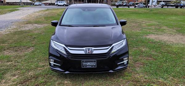 2018 Honda Odyssey Touring - cars & trucks - by owner - vehicle... for sale in Guntersville, AL – photo 4