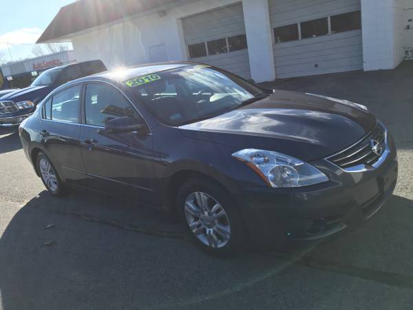 2010 Nissan Altima 2.5S ~~~FALL SALE~~~ - cars & trucks - by dealer... for sale in Johnston, RI – photo 2