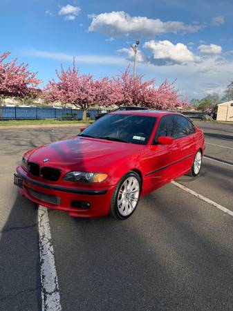 2004 BMW 330i ZHP Imola Red on Alcantara PENDING for sale in Mamaroneck, NY – photo 5