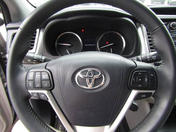 2016 *Toyota* *Highlander* *AWD 4dr V6 LE Plus* - cars & trucks - by... for sale in Council Bluffs, NE – photo 13