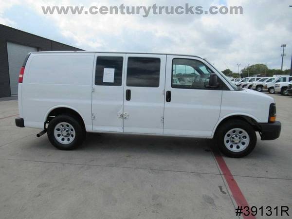 2009 Chevrolet 1500 CARGO Summit White Priced to SELL!!! for sale in Grand Prairie, TX – photo 11