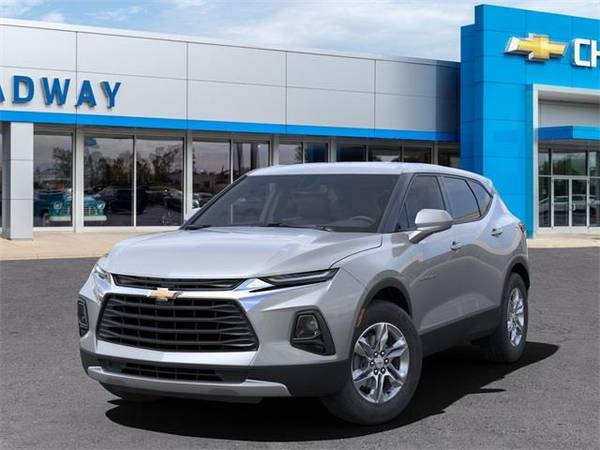 2021 Chevrolet Blazer SUV LT - Chevrolet Silver Ice Metallic - cars for sale in Green Bay, WI – photo 6