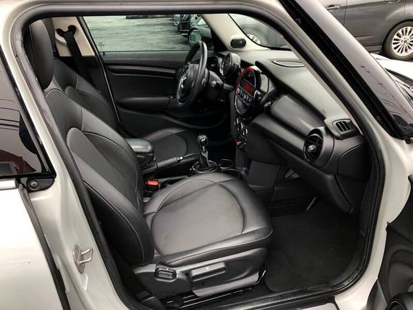 2015 MINI Cooper Hardtop 4 Door 4dr HB - 100s of Positive - cars & for sale in Baltimore, MD – photo 15