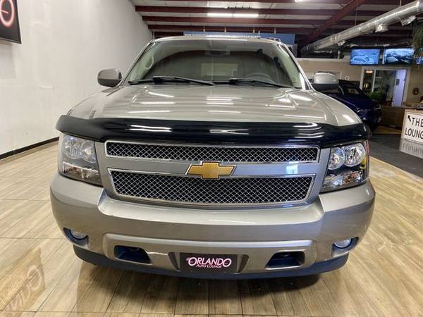 2008 Chevrolet Tahoe LT Sport Utility 4D 4WD - cars & trucks - by... for sale in Sanford, FL – photo 2