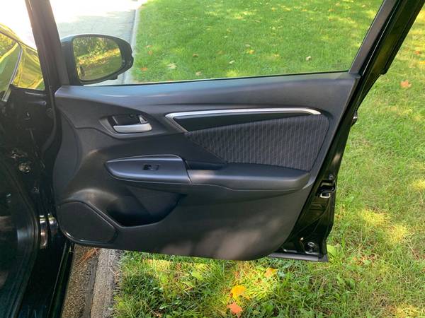 2019 Honda Fit EX / Like New / Low Mileage - cars & trucks - by... for sale in Cudahy, WI – photo 13