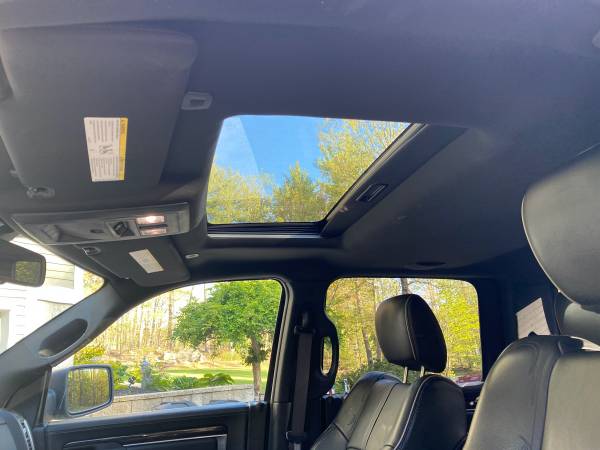 2018 RAM 1500 LIMITED 4WD CREW CAB 54K MILES - - by for sale in Brookline, NH – photo 12