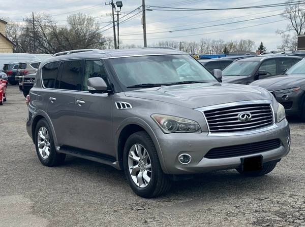 2011 Infiniti QX56 102, 401 miles for sale in Downers Grove, IL – photo 3