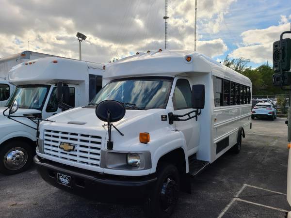 2008 Chevrolet C5500 28p Activity Bus - cars & trucks - by dealer -... for sale in Miami, FL