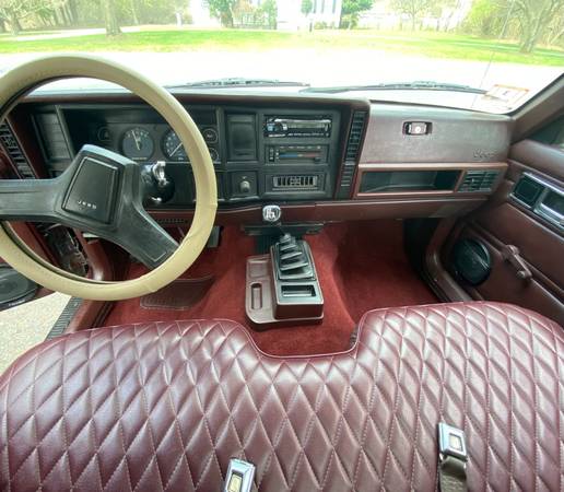 Low miles vintage Jeep Comanche for sale in West Roxbury, MA – photo 7