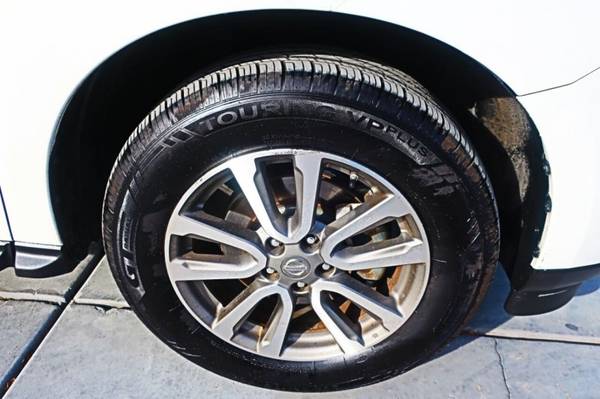 2013 Nissan Pathfinder Platinum 4dr SUV - - by dealer for sale in Tucson, AZ – photo 11