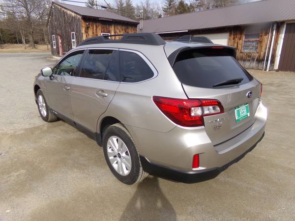 Subaru 2017 Outback Premium 23K Auto Eyesight Navigation Sunroof for sale in Vernon, VT – photo 3