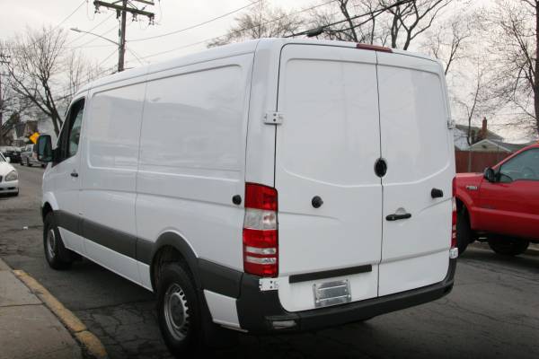 2012 Mercedes-Benz Sprinter 2500 144-in. WB for sale in Elmont, NY – photo 6