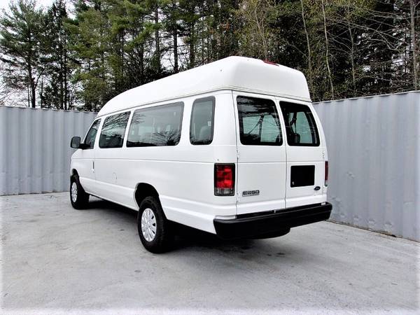 2008 FORD E 250 SUPER DUTY EXTENDED WHEELCHAIR VAN HANDICAP - cars & for sale in Brentwood, MA – photo 10